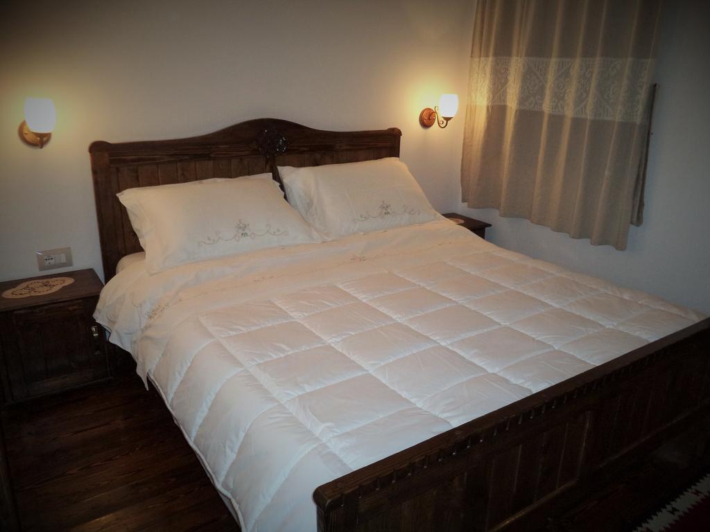 Hotel Vila Aleksander Berat Habitación foto